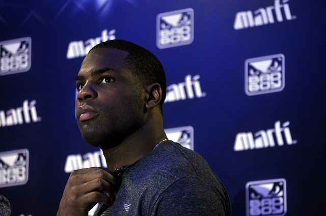 志愿者们热 志愿者们热