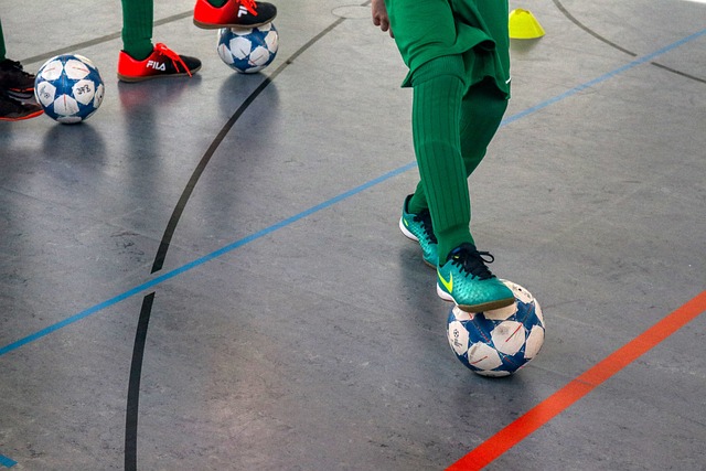 本文將從布 本文將從布